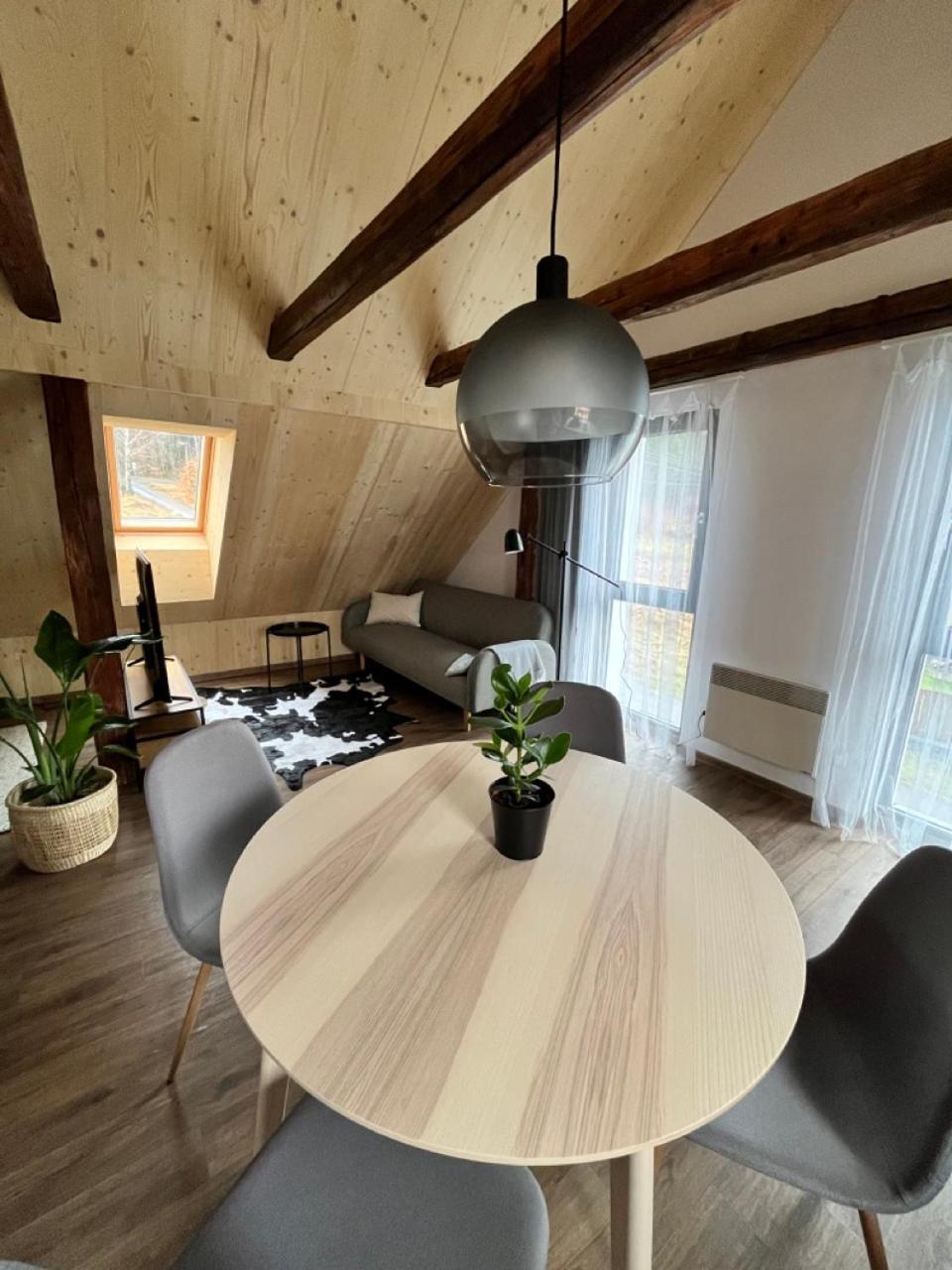 Sanky Apartmany 리베레츠 외부 사진